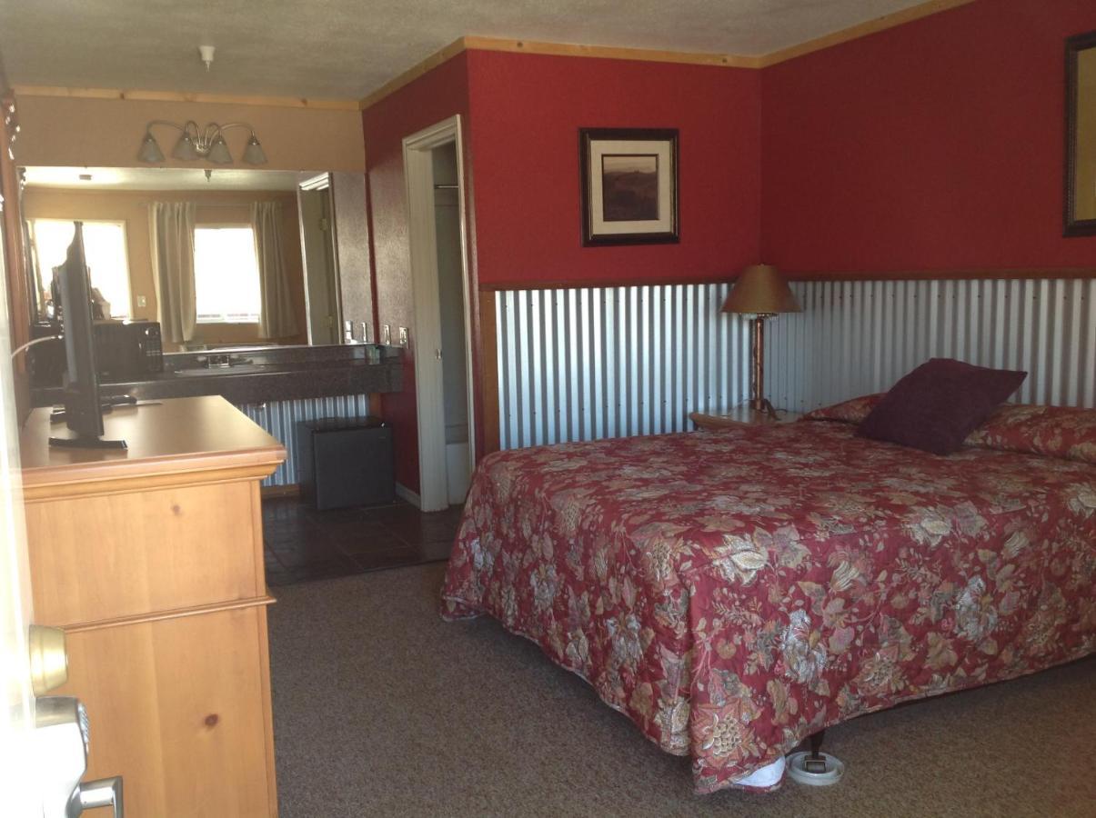 Whitney Portal Hotel And Hostel Lone Pine Esterno foto