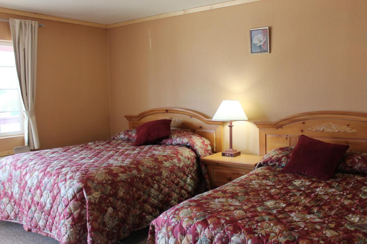 Whitney Portal Hotel And Hostel Lone Pine Esterno foto