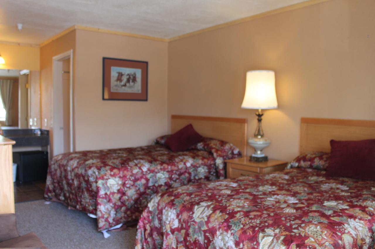 Whitney Portal Hotel And Hostel Lone Pine Esterno foto